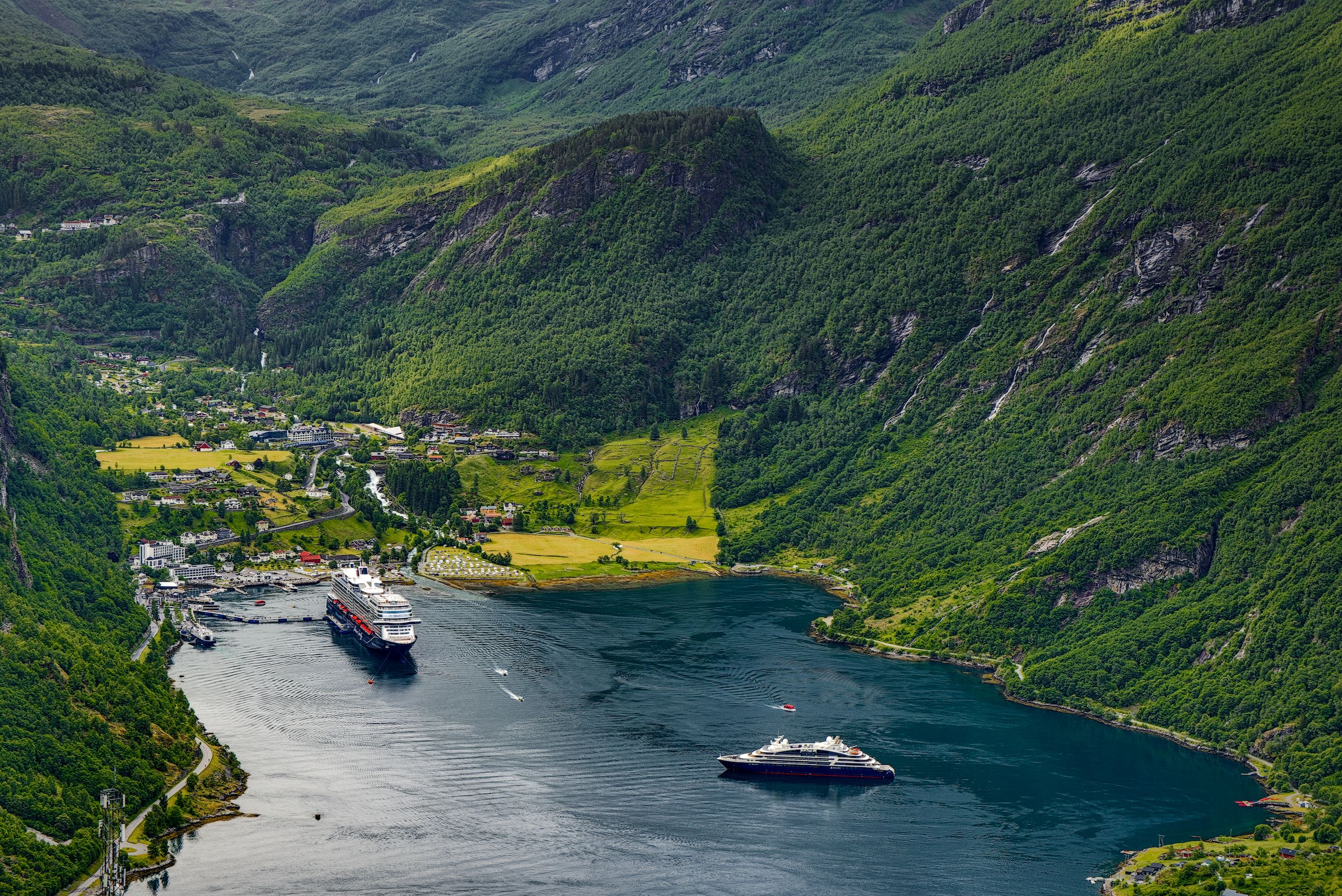 The River Main near Fahr