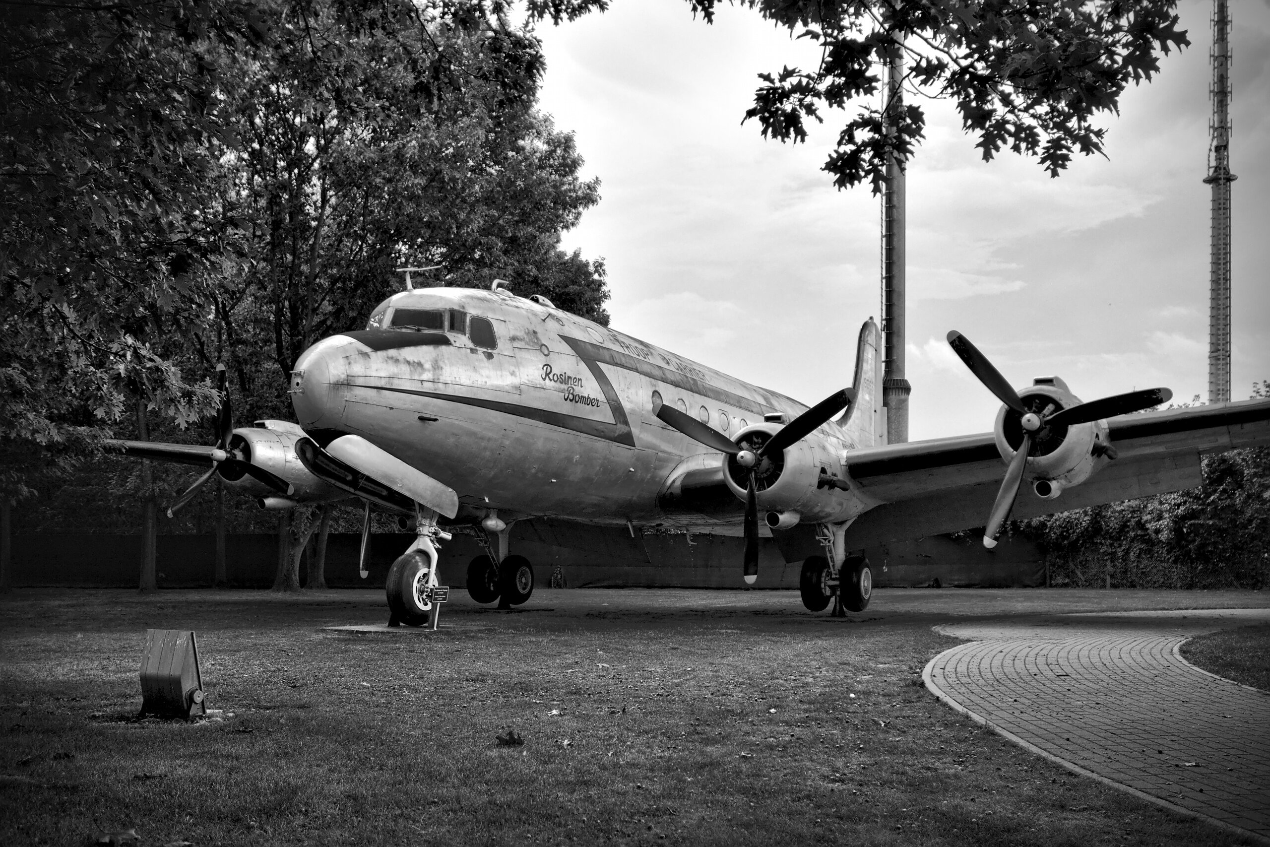 C-54, Luftbrückendenkmal