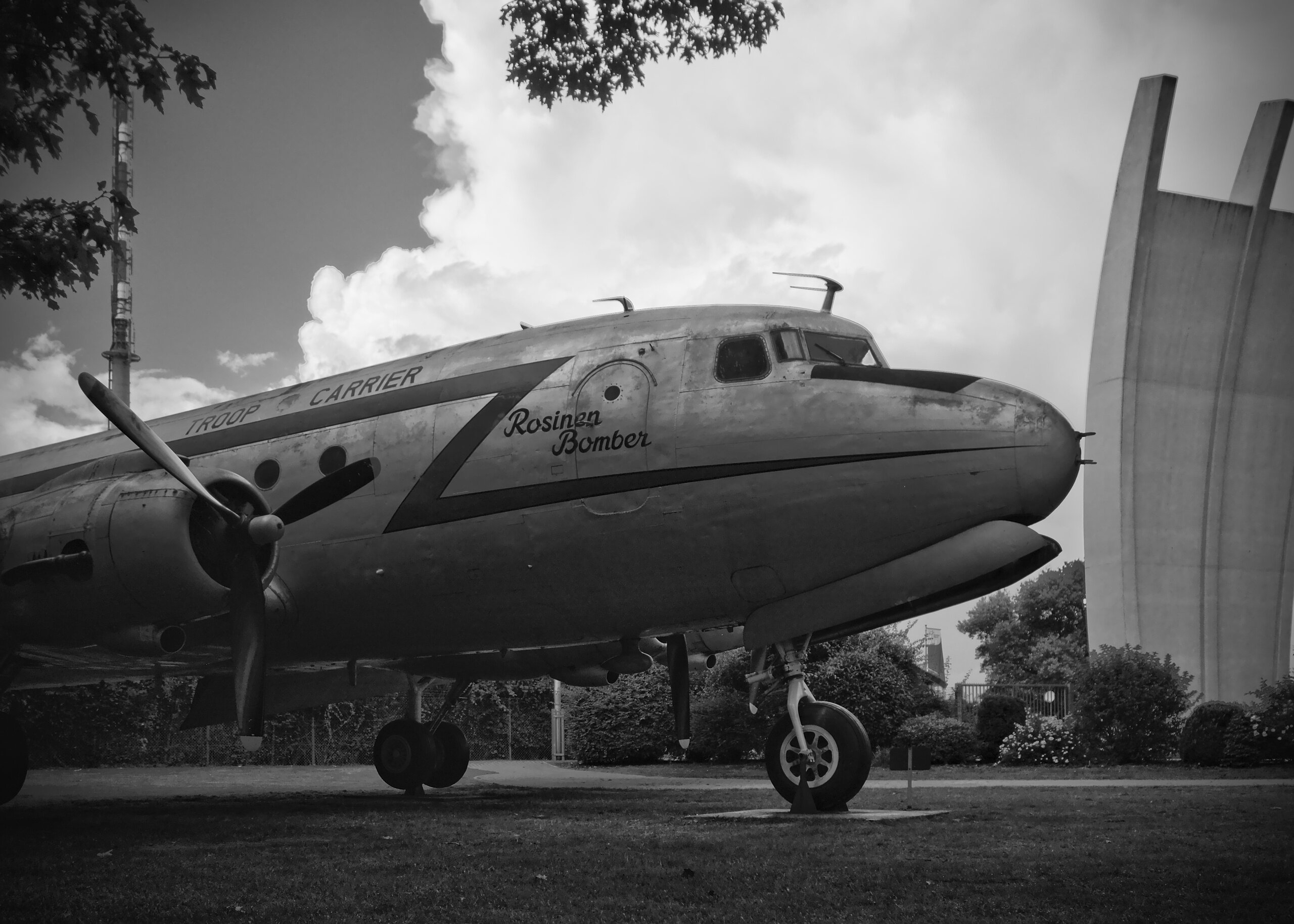 C-54, Luftbrückendenkmal