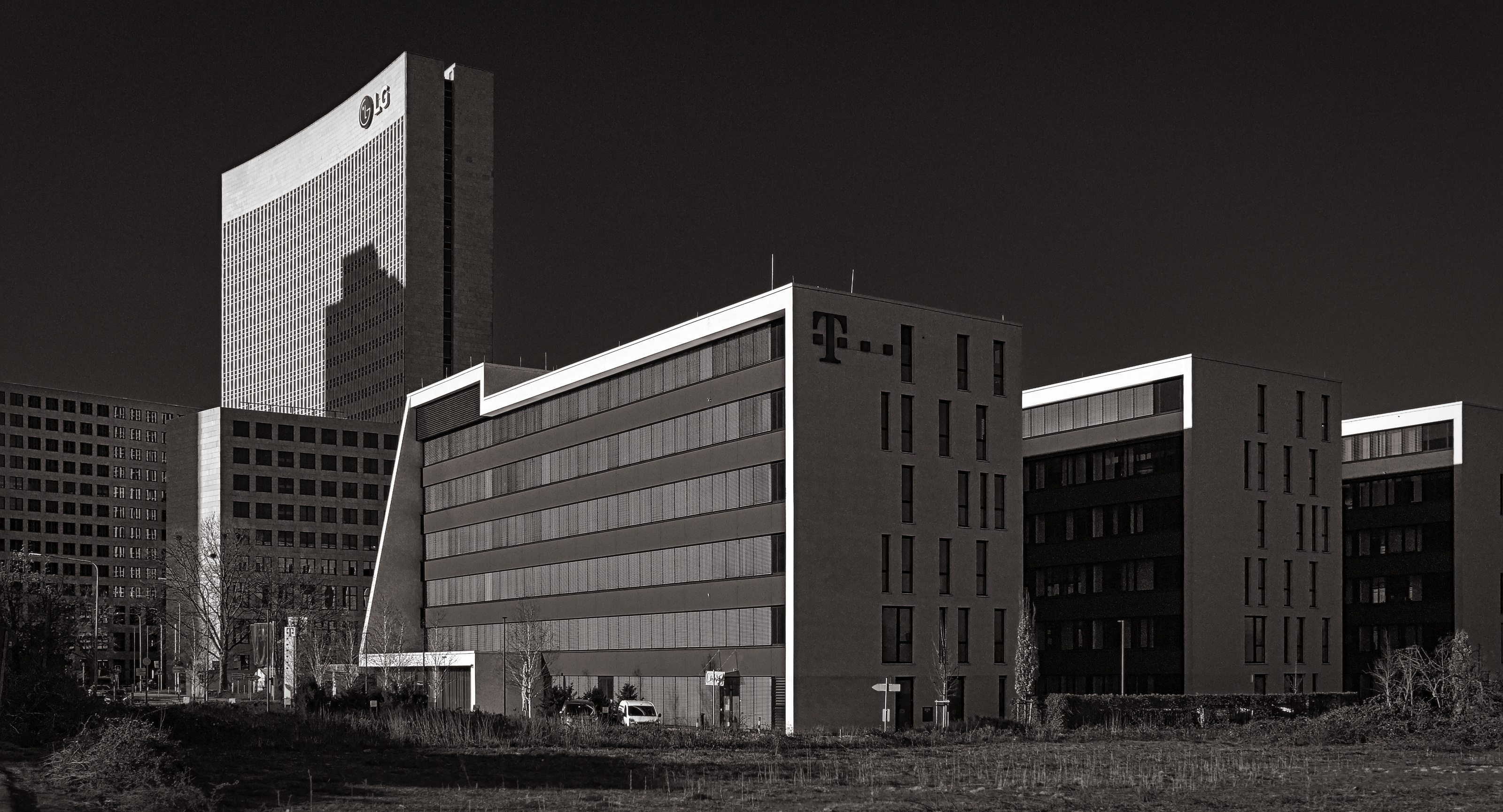 Deutsche Telekom / LG