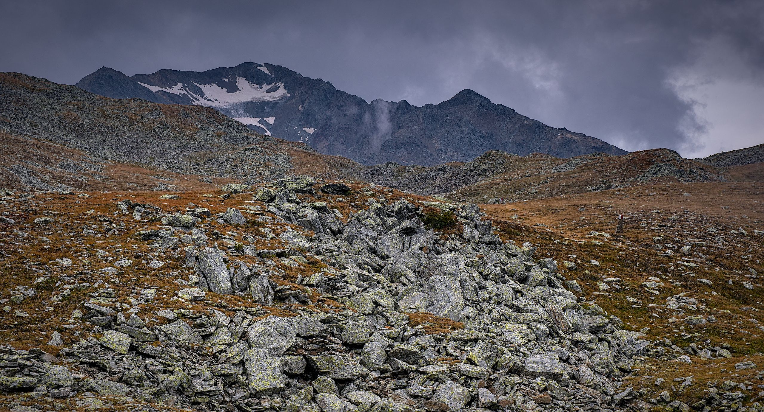 At the Tarscher Joch