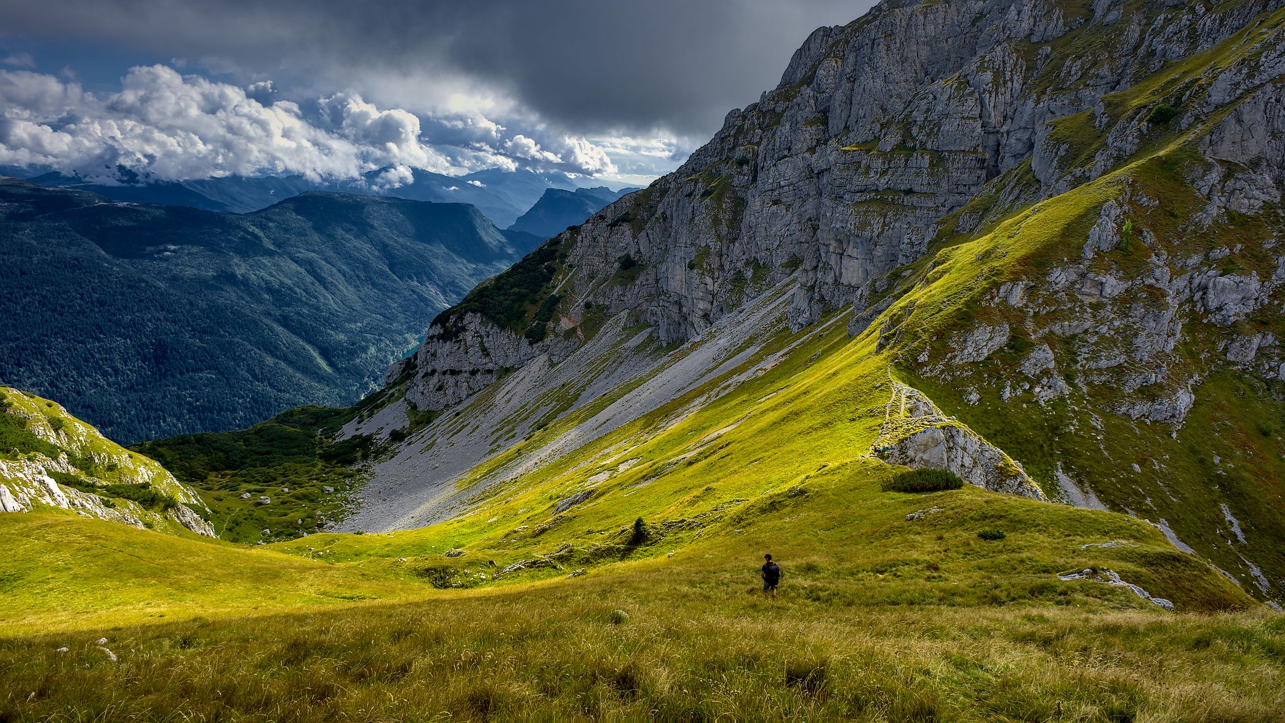 Heading Down to Lago di Molveno