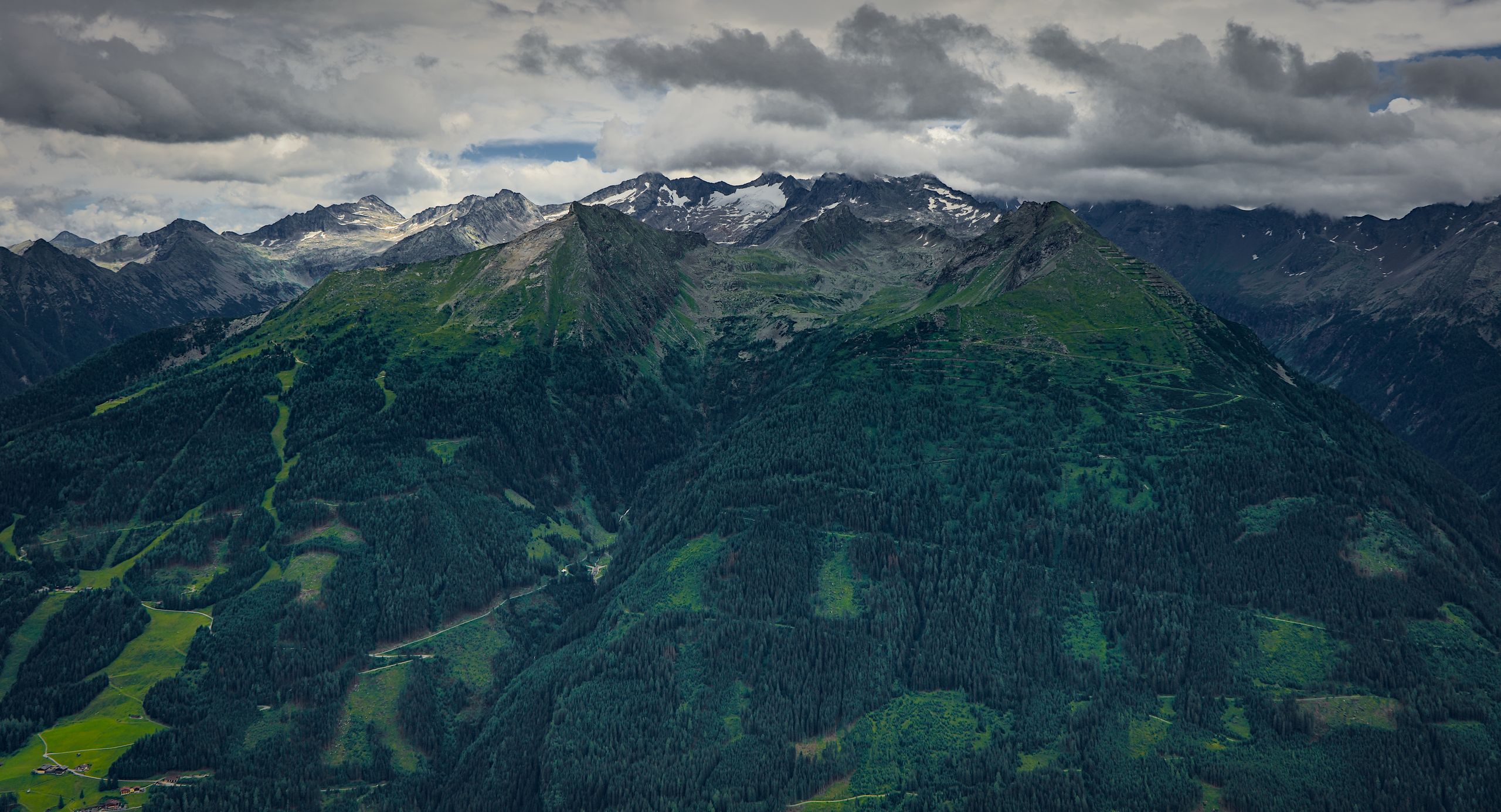 Ankogel Group behind Graukogel