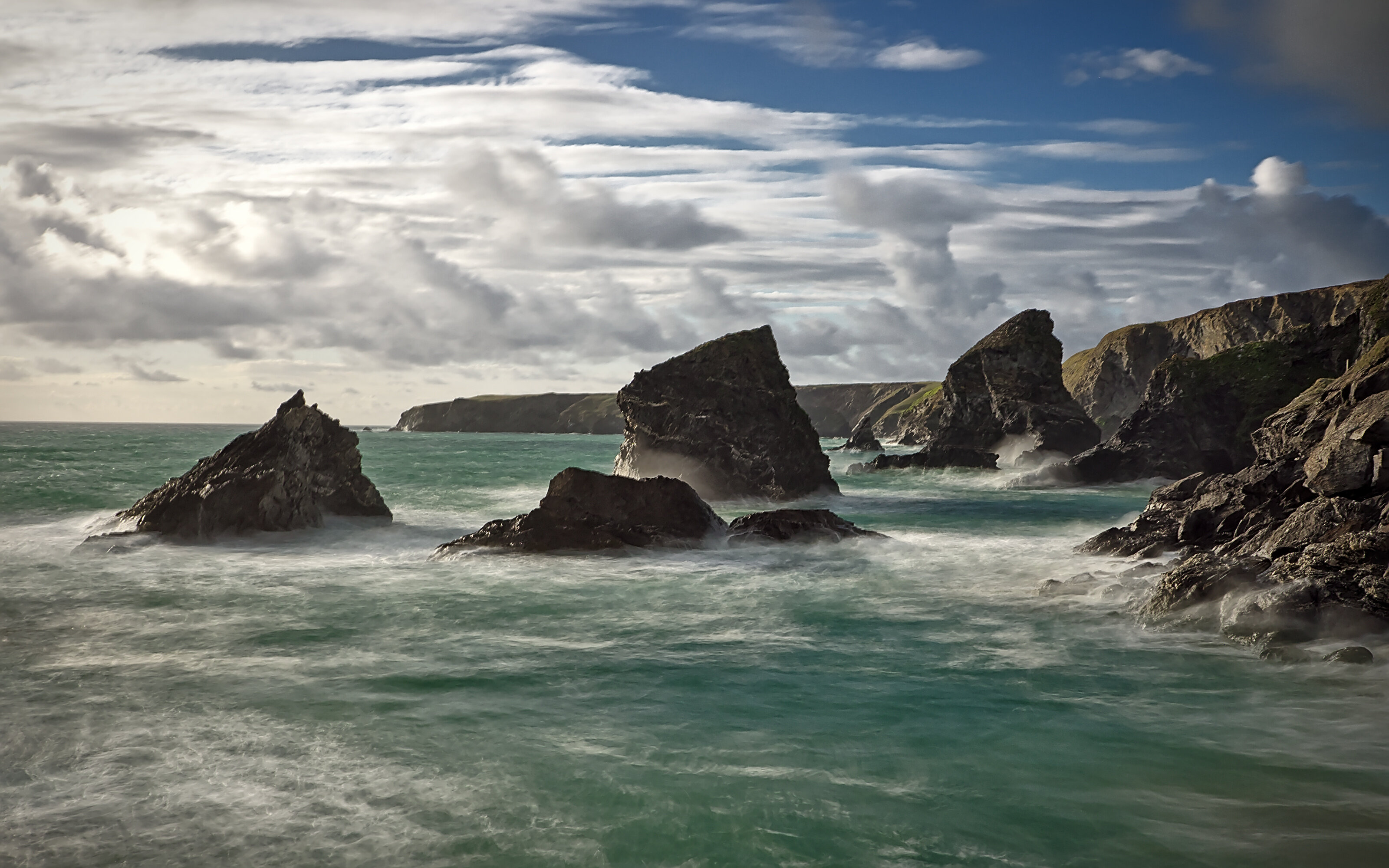 Bedruthan Beach