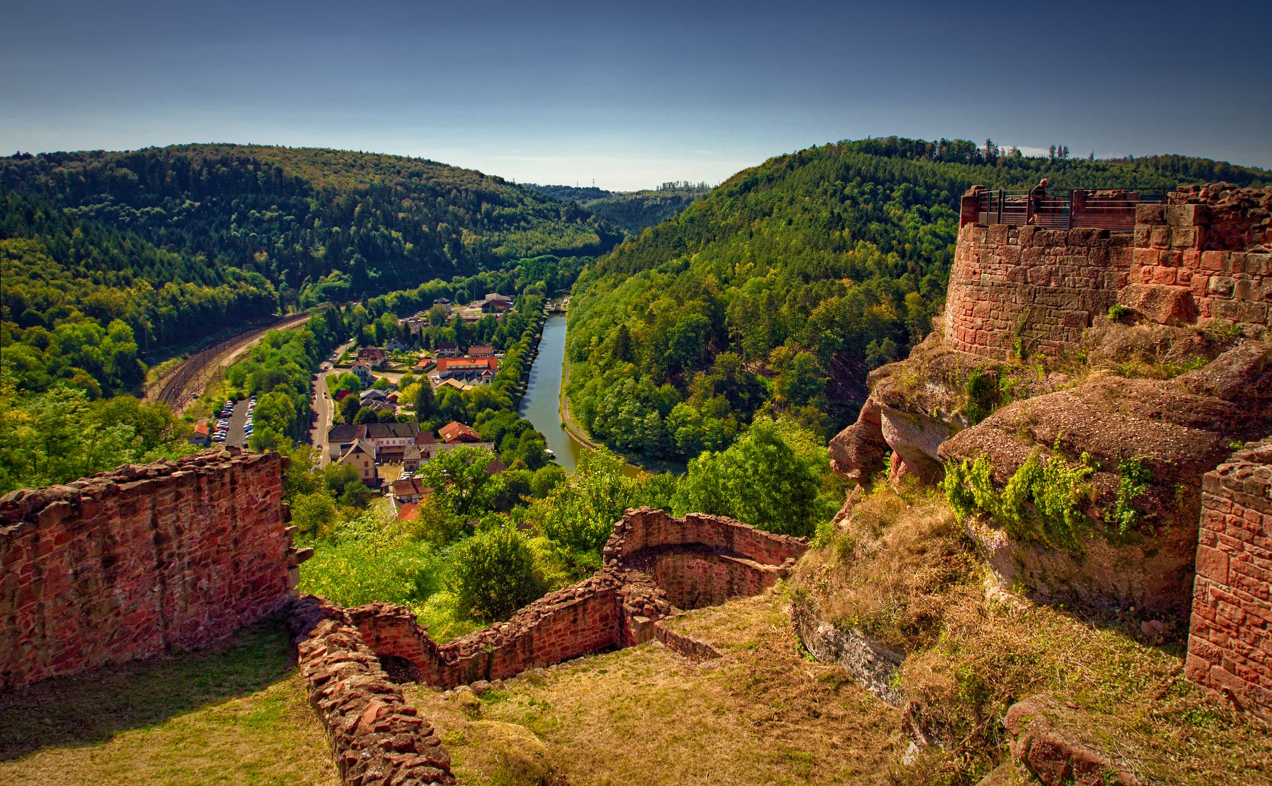 Château de Lutzelbourg