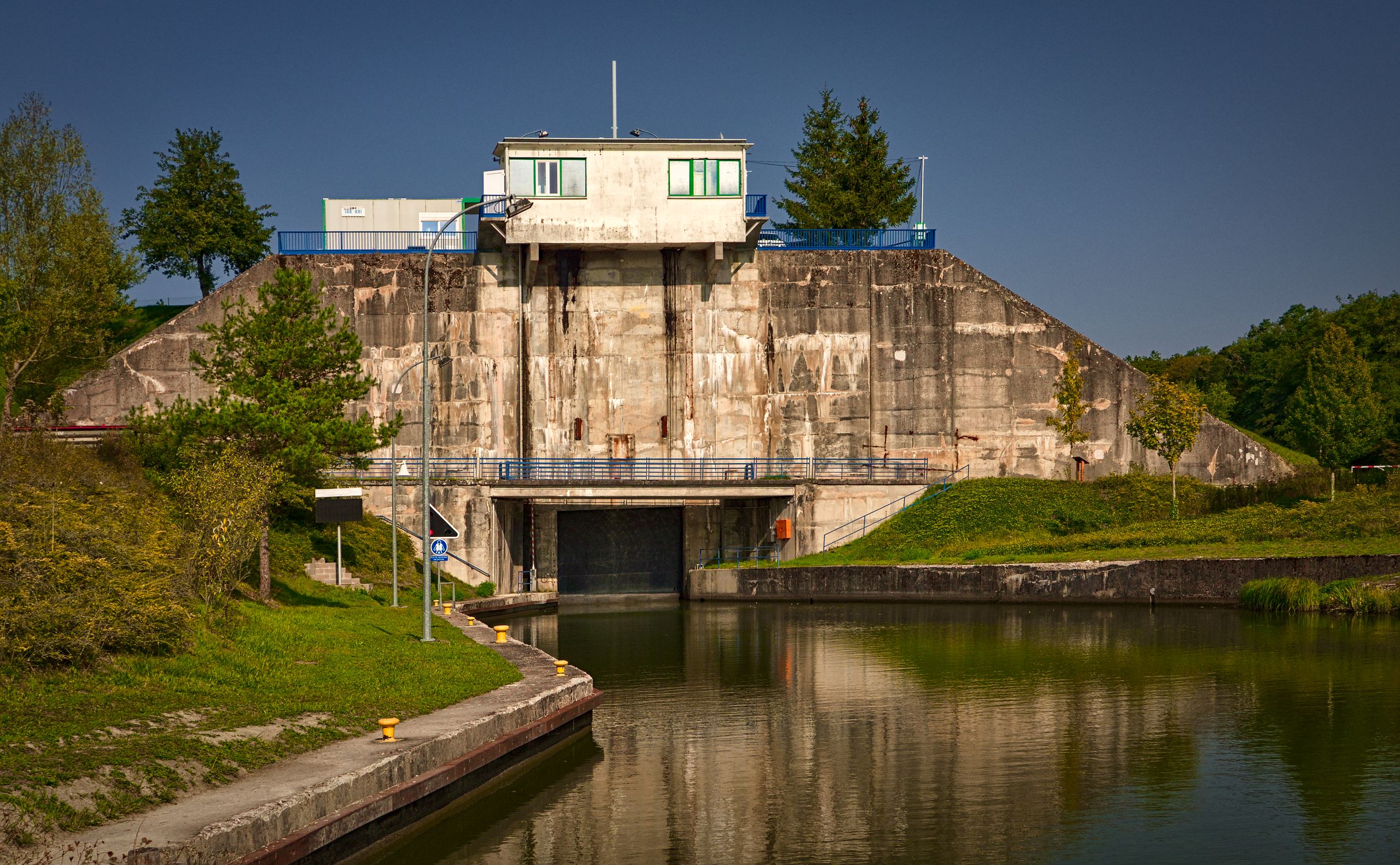 Écluse de Réchicourt-le-Château