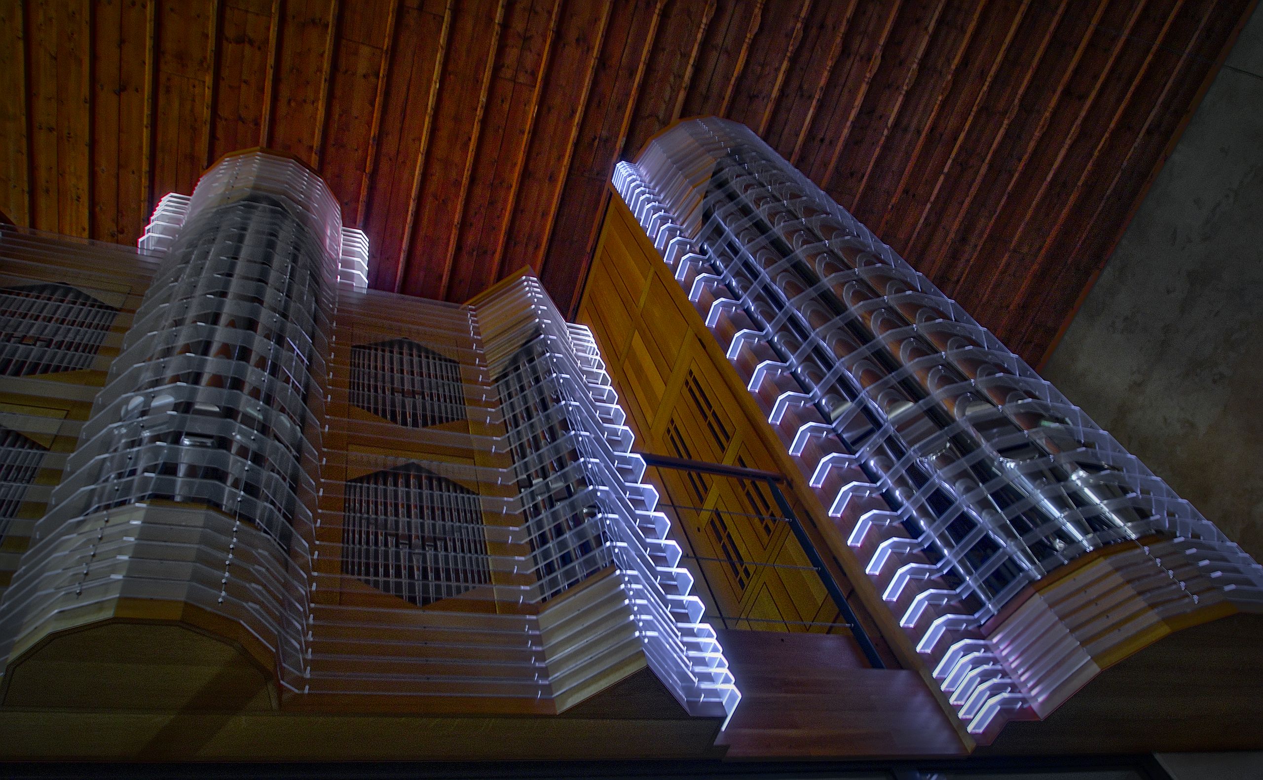Modern Organ