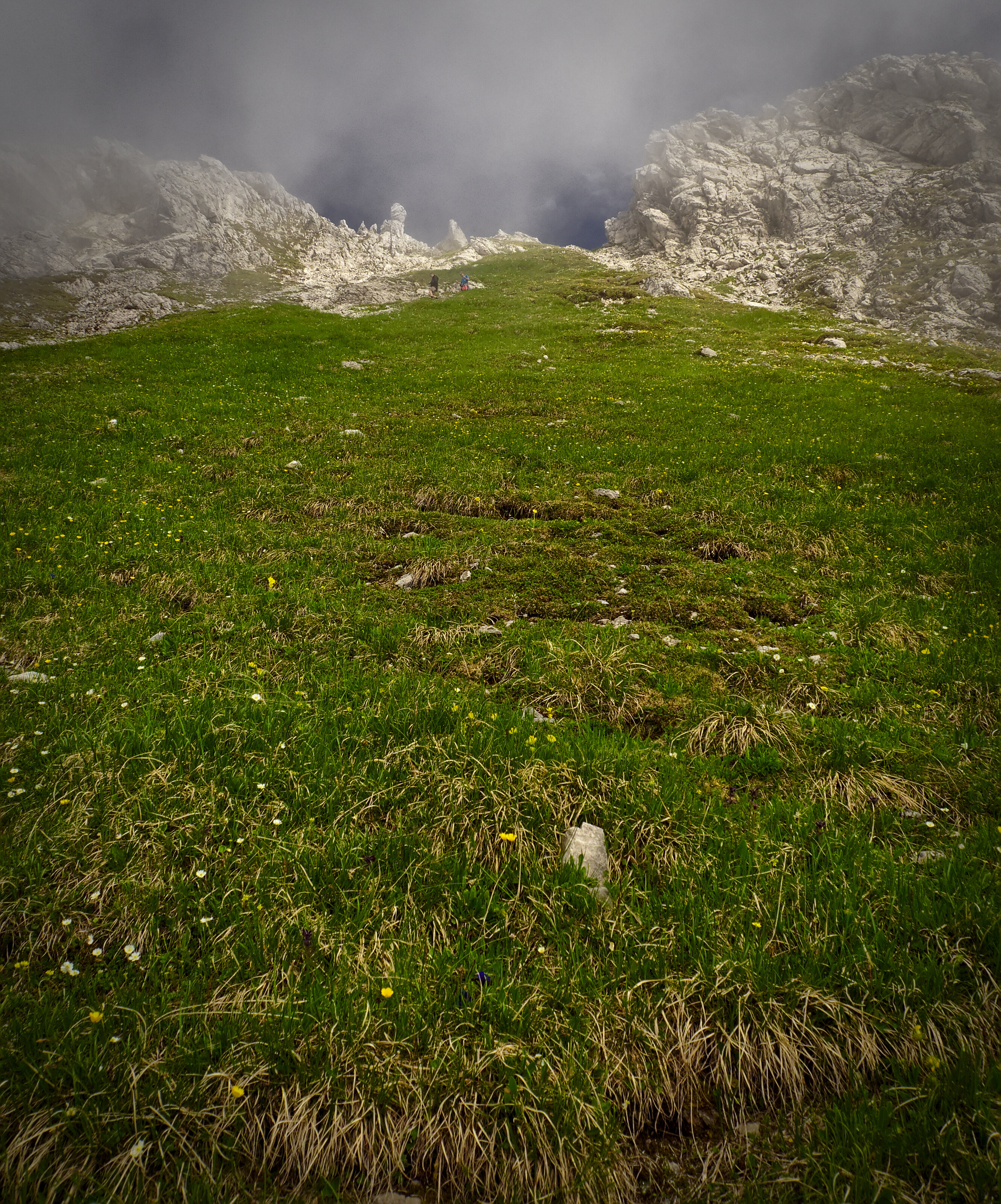 Fiderescharte from Below