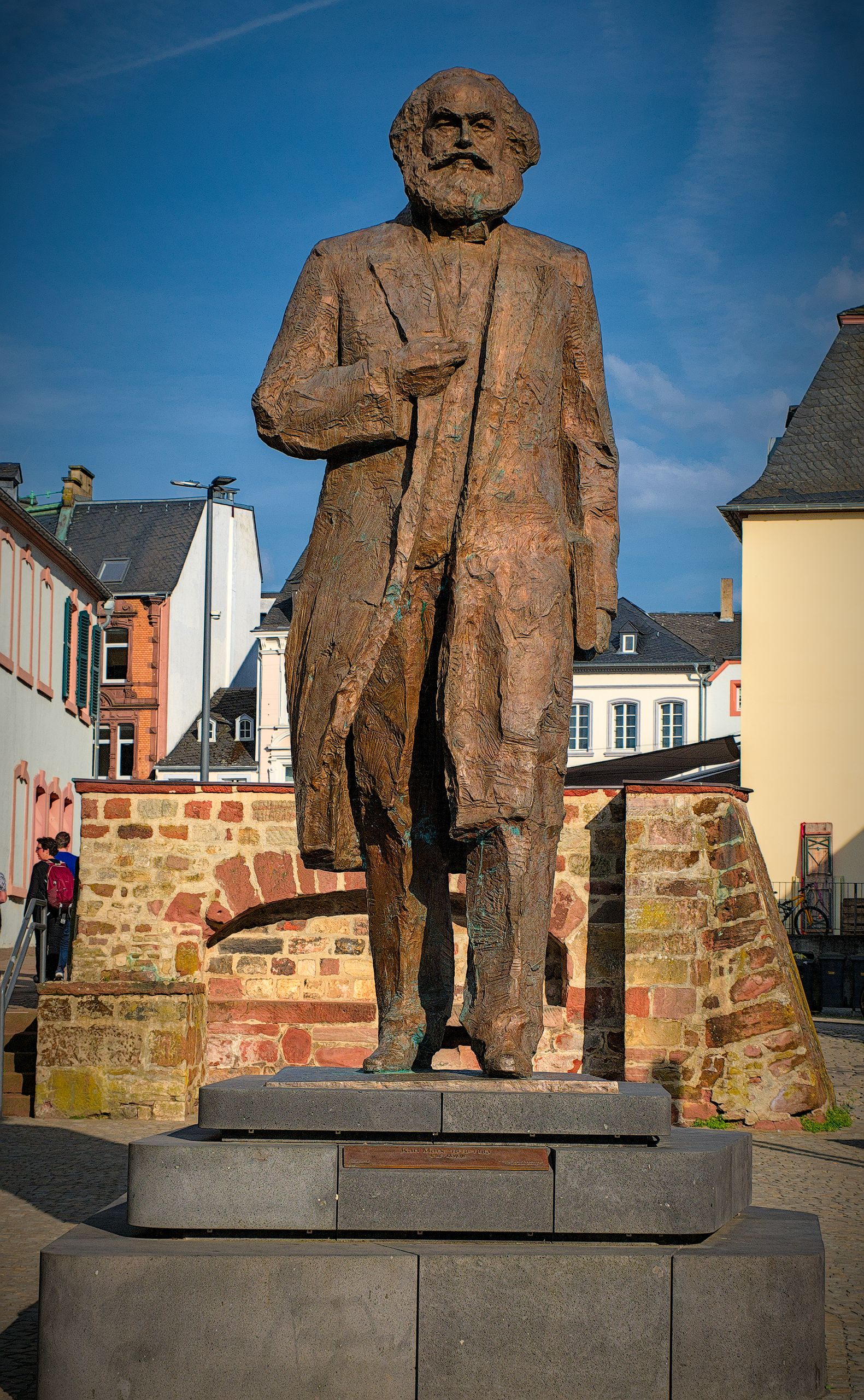 Karl Marx Statue