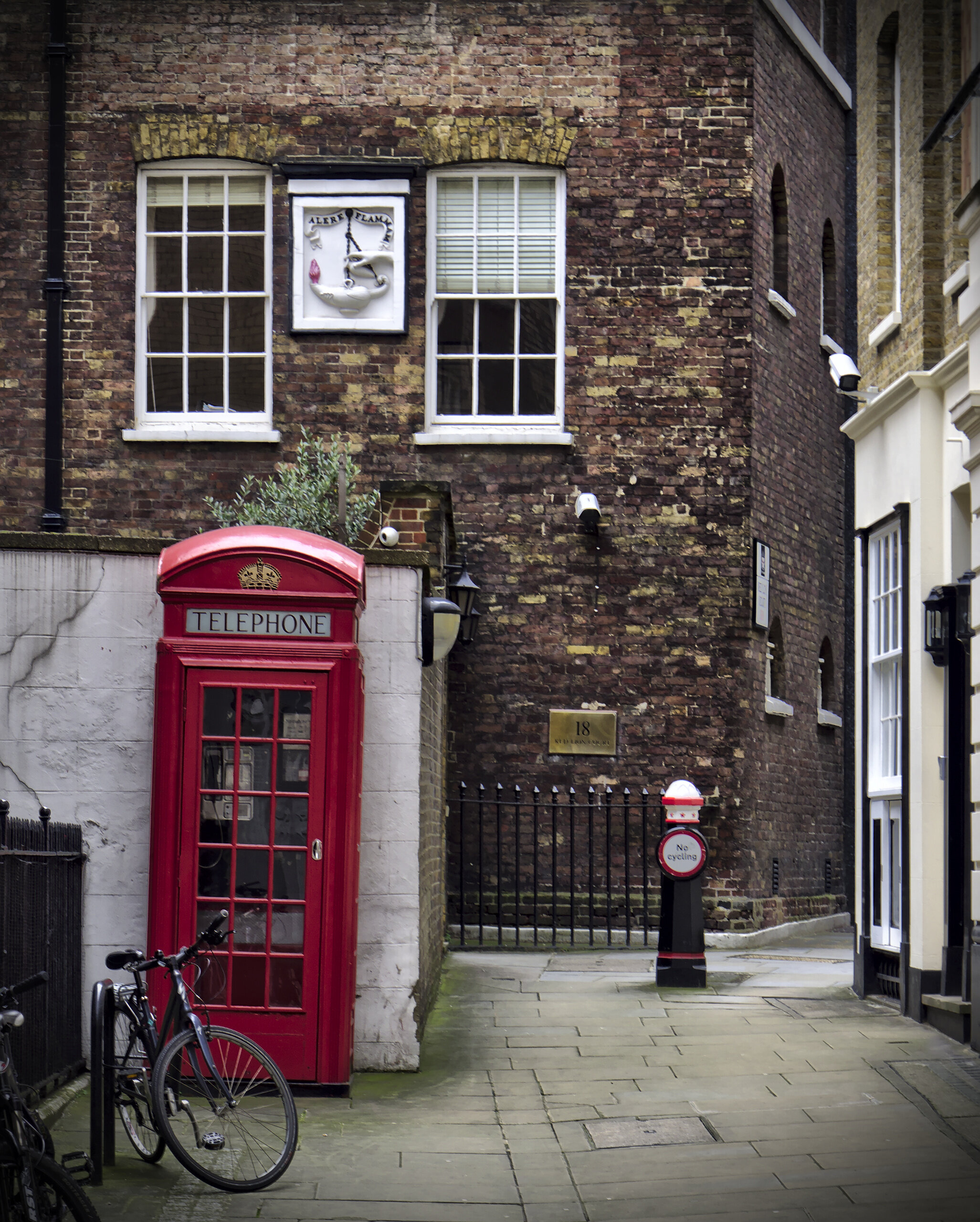 Telephone Box in Red Lion Court