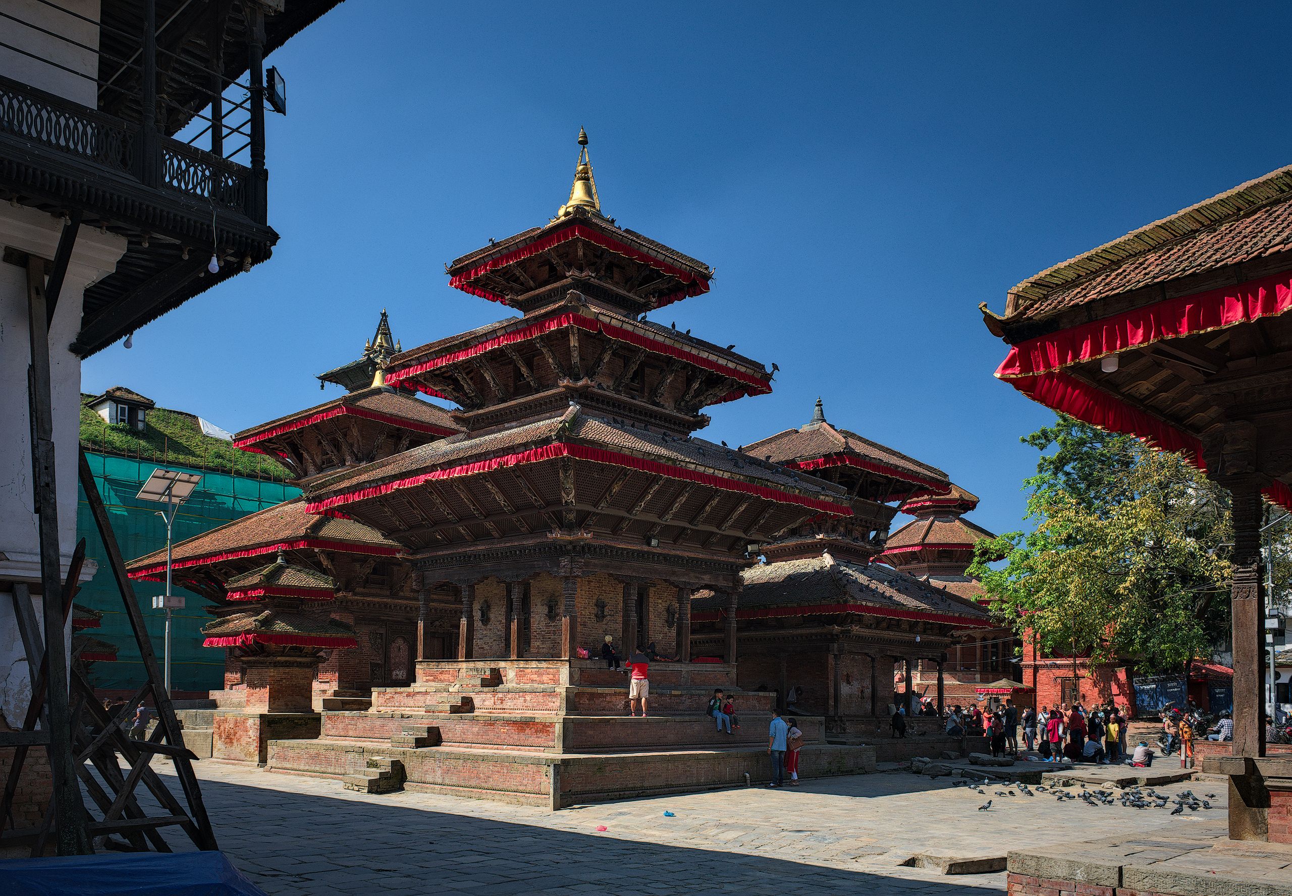 Bhuvaneshwor Mahadev Temple