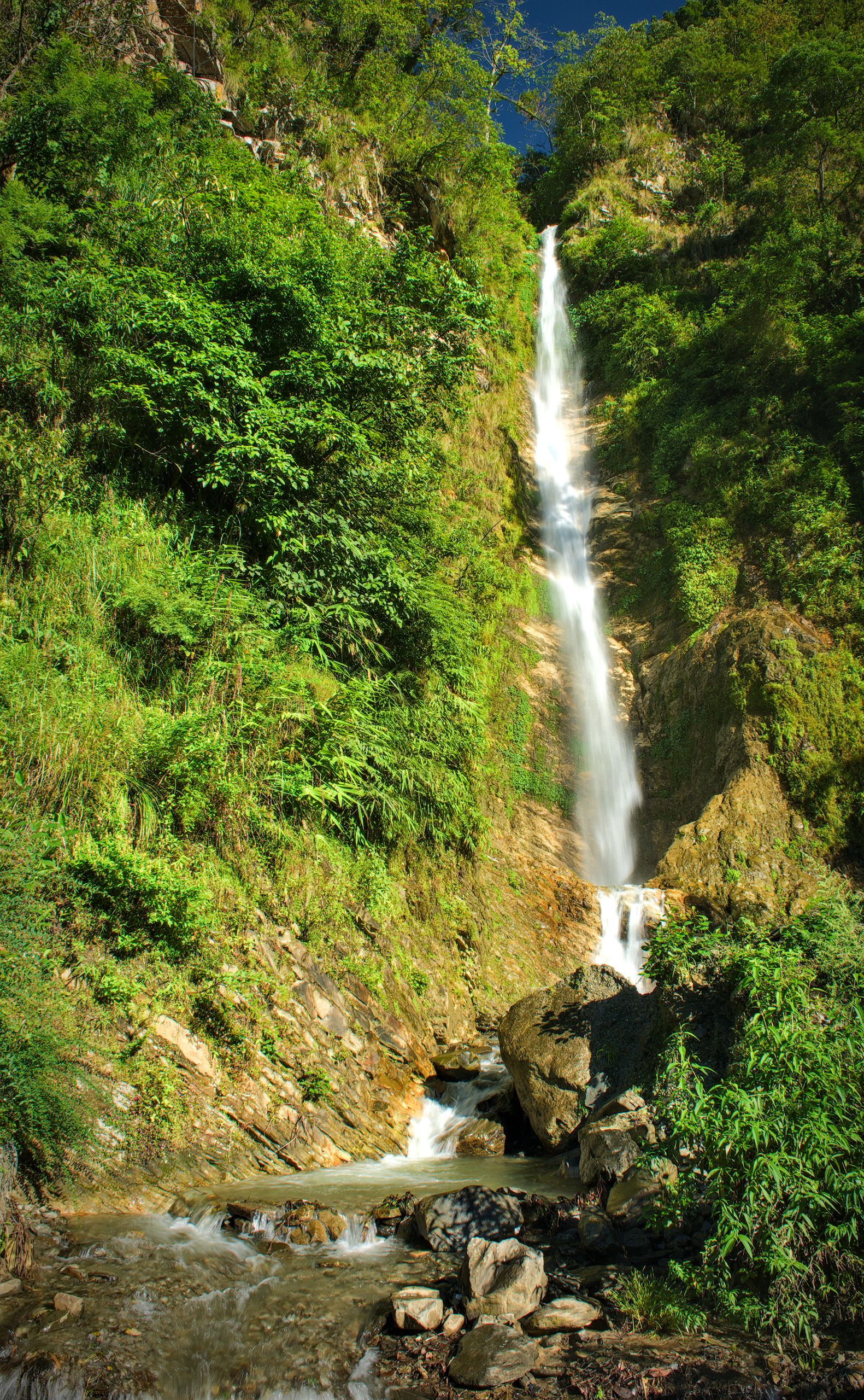 Waterfall near Lamakhet